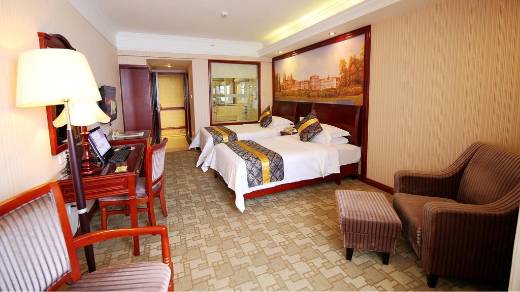 Vienna Hotel Chaoyang Нанинг Екстериор снимка
