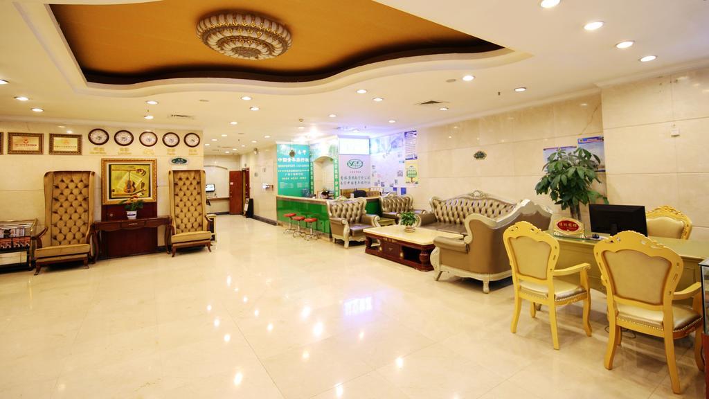 Vienna Hotel Chaoyang Нанинг Екстериор снимка