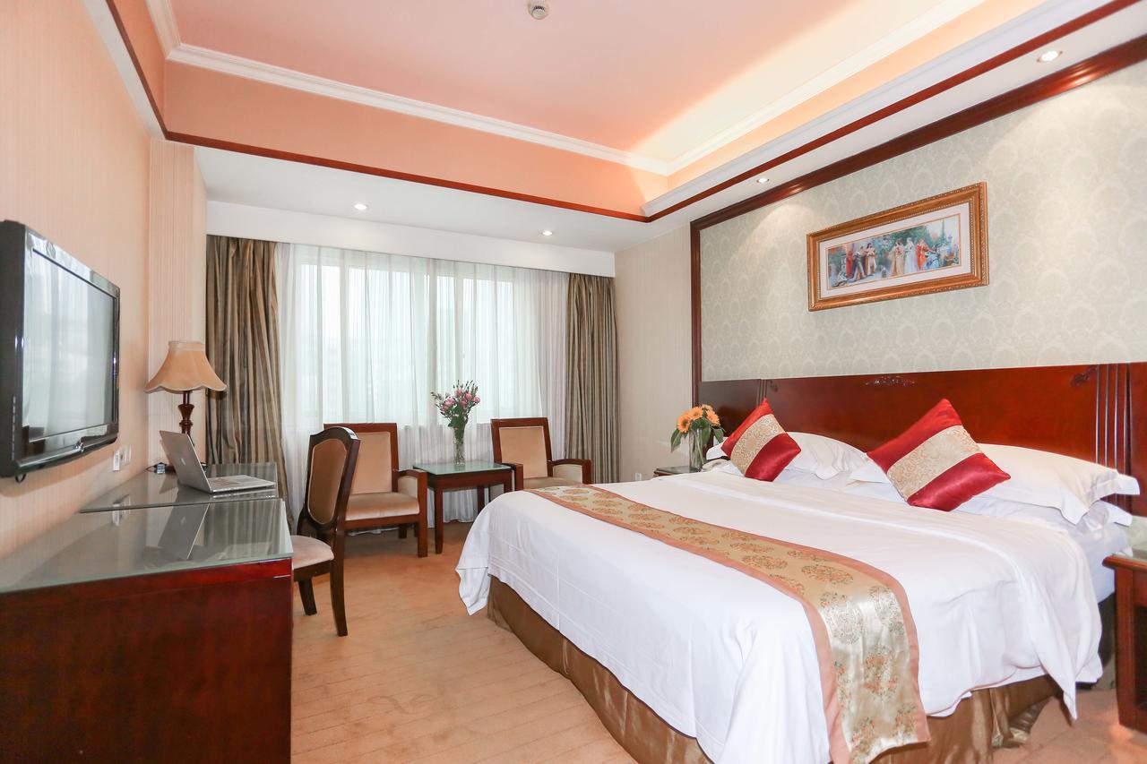Vienna Hotel Chaoyang Нанинг Екстериор снимка