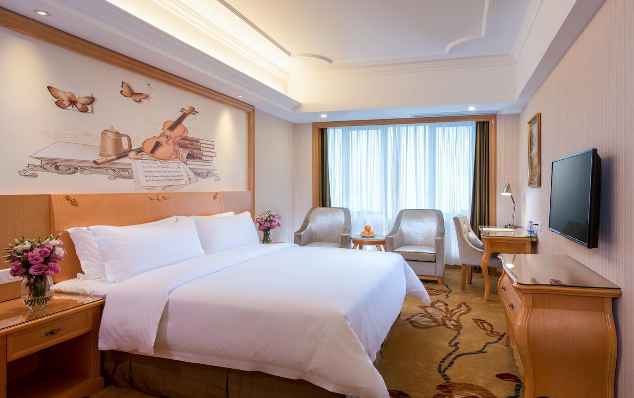 Vienna Hotel Chaoyang Нанинг Екстериор снимка
