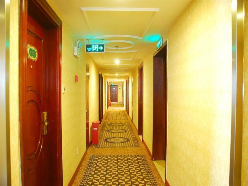 Vienna Hotel Chaoyang Нанинг Екстериор снимка